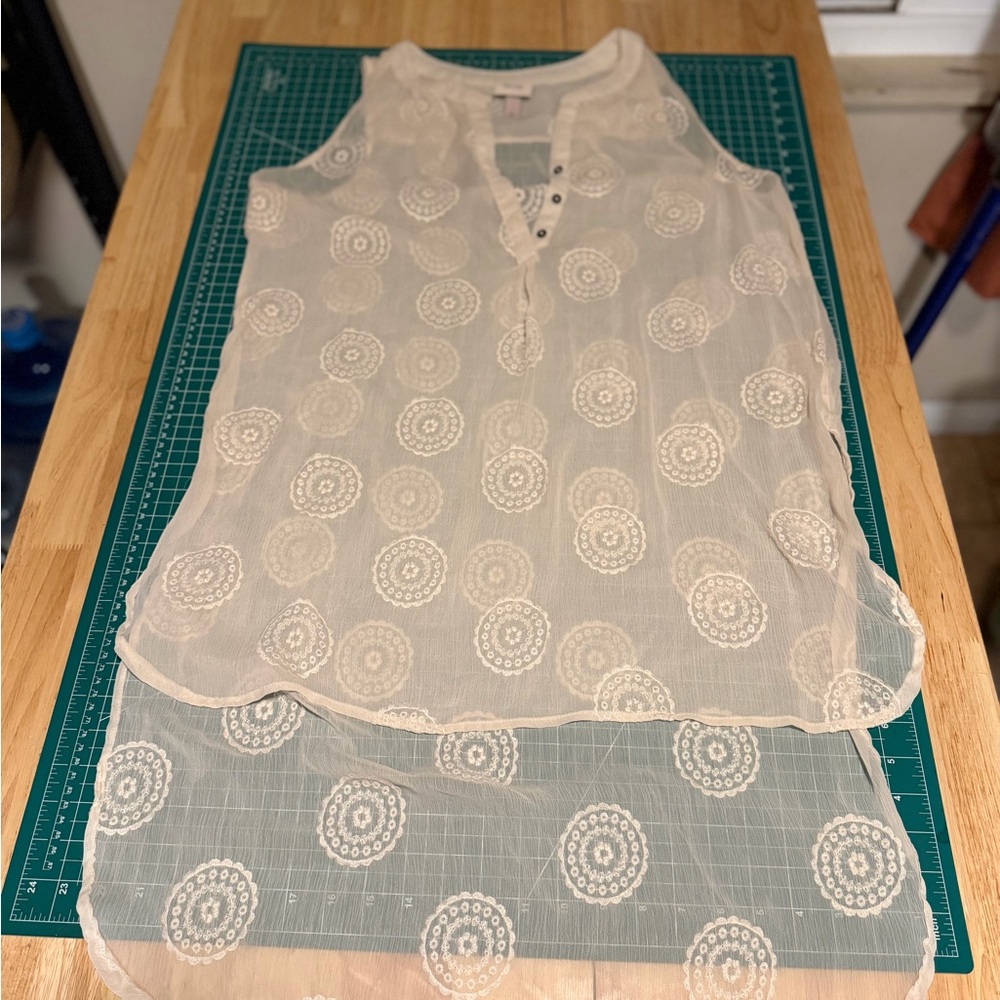 Knox Rose Sheer Split Hem Tunic